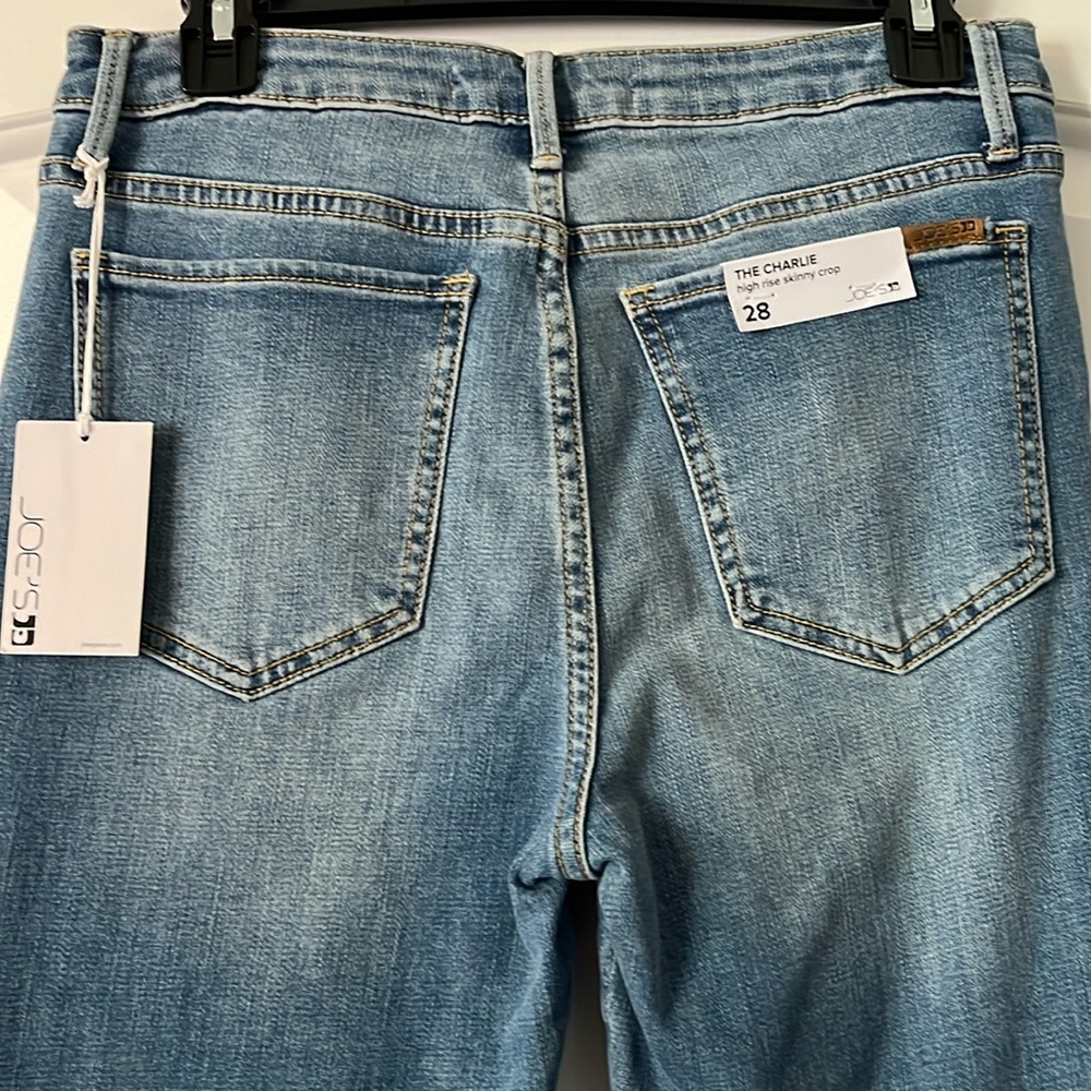 NWT JOES jeans with embellishments. Size 28